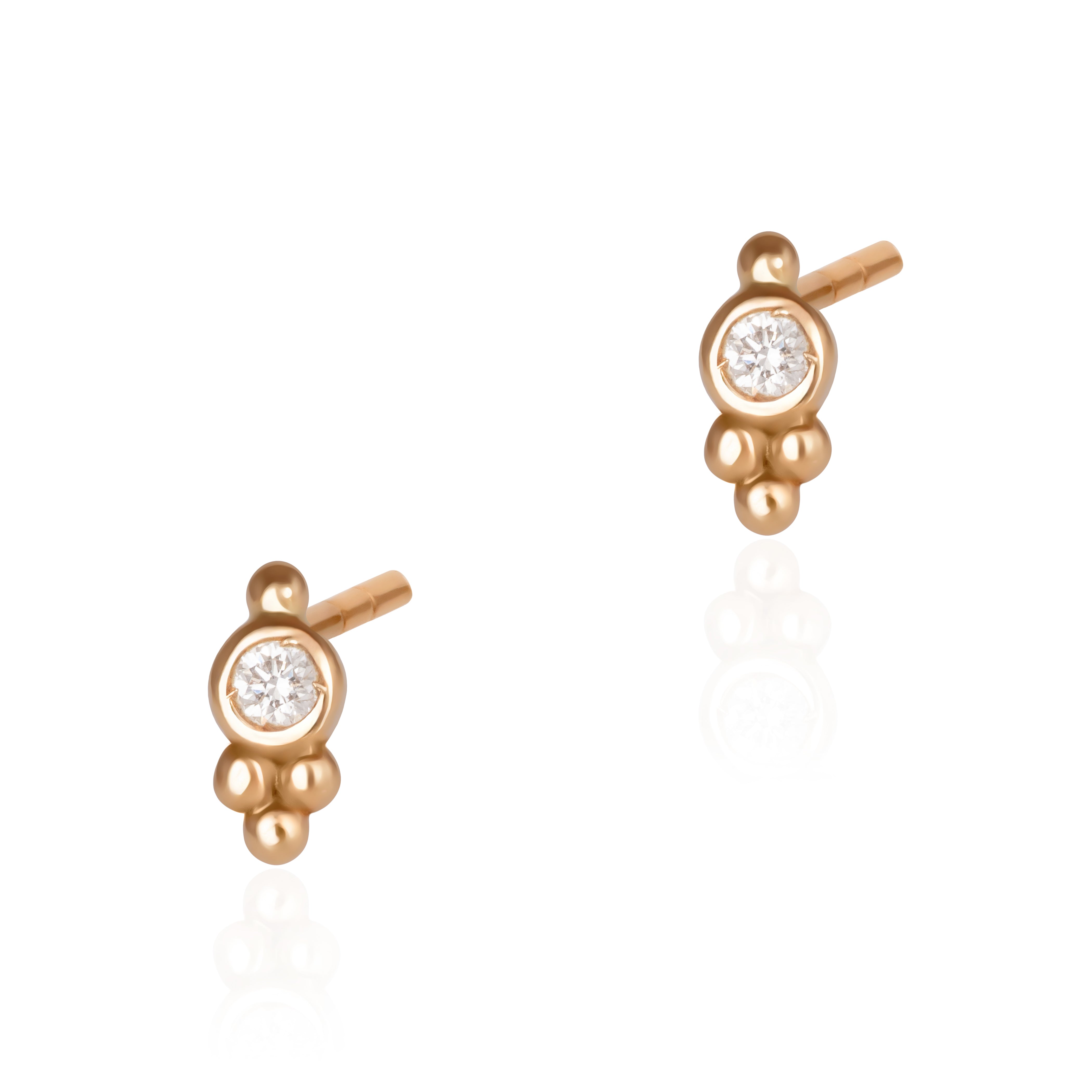 3 GOLD DOTS STUDD