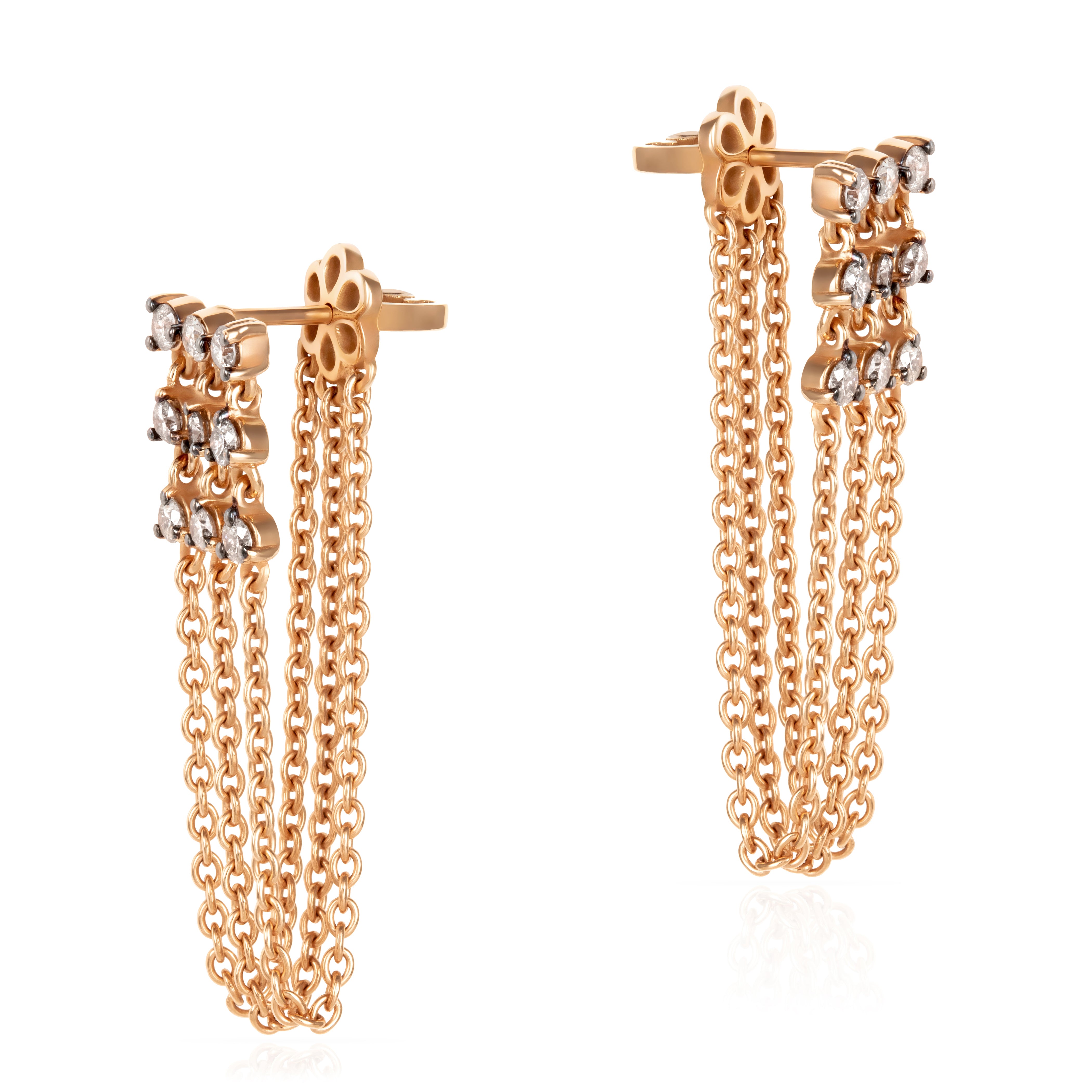 DANGLING CHAIN EARRING