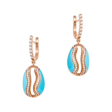 Load image into Gallery viewer, SEASHELL EARRINGS
